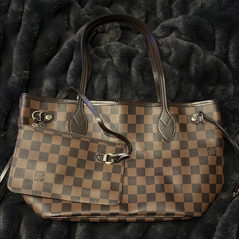 New Brown Checkered Tote Bag with Pouch
